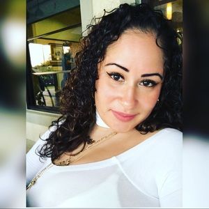 Meet your Posher, Carmen